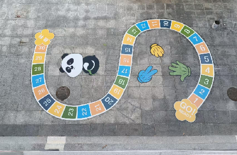 通山地面游戏彩绘