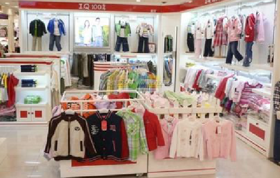 通山店面装修风格确定。